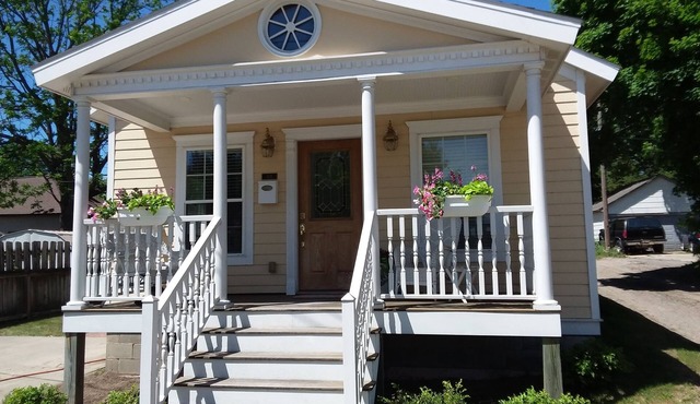 Location, Location, Location! Stay 1 month in Summer.for onlyn