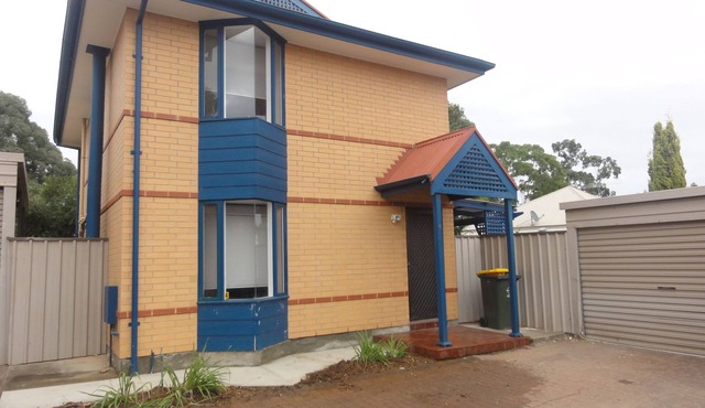 Location, Location, Location and a comfy space townhouse all in one