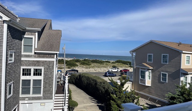 Location Location Location Hear the waves & see Endless Beach Views in Cape May