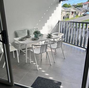 Location, location, location - very large apartment