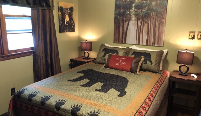 Location, Location, Location! 1/2 block to Lake Harmony and Dog friendly.