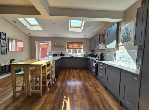 Location, lovely family home