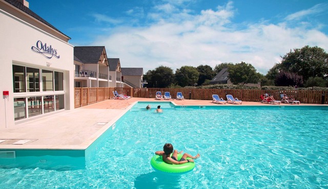 Location proche de la Plage | Piscine Couverte