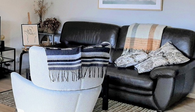 Location T2 - 46 m2 Pour Curistes au Calme, au Bord du lac D'aix-les-bains