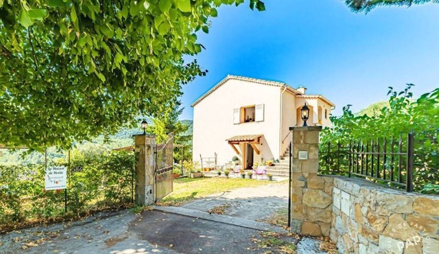 LOCATIONS-06 - LA MAISON NOELIE 1ER ETAGE 300M RIVIERE 30mn NICE CANNES ANTIBES