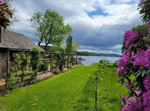 Loch Lomond shore Boat House