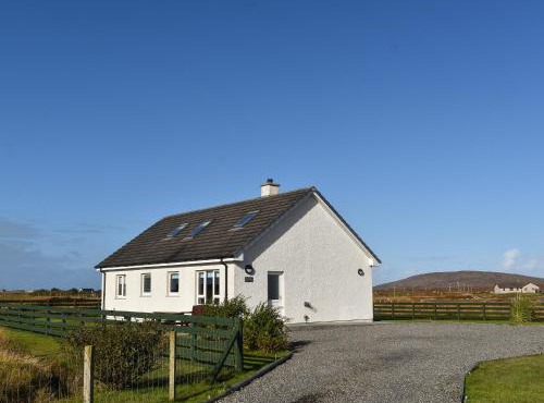 Lochboisdale Cottage