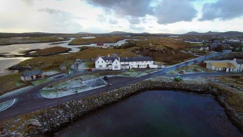 Lochmaddy Hotel