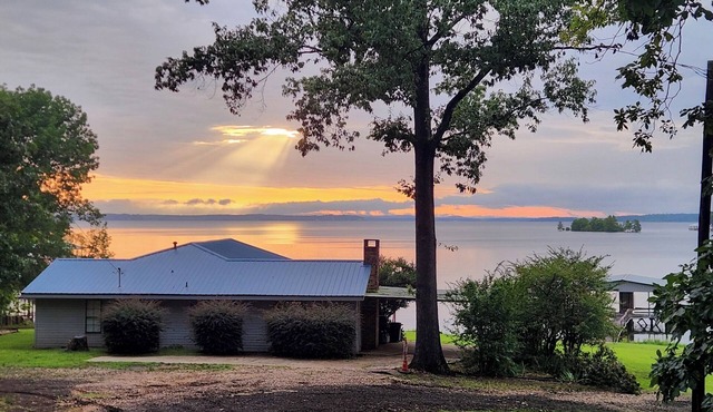 LochNess Lake House at Toledo Bend! Lake Front Escape and Private Boat House