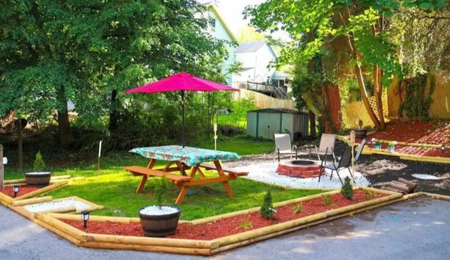 Lock Haven Home w/Fire Pit & BBQ with game room & Deck 3 min Walk to Main St