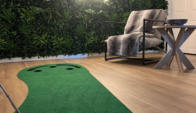 Locust Lake 120" Theater, Spa, Arcade, Fire Pit, Fire Place, Ping Pong+