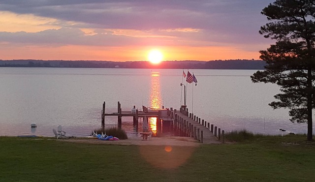 Locust Lodge is the perfect river place for your family and friends to gather.