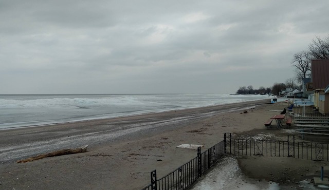 Locust Point Beach Cottage