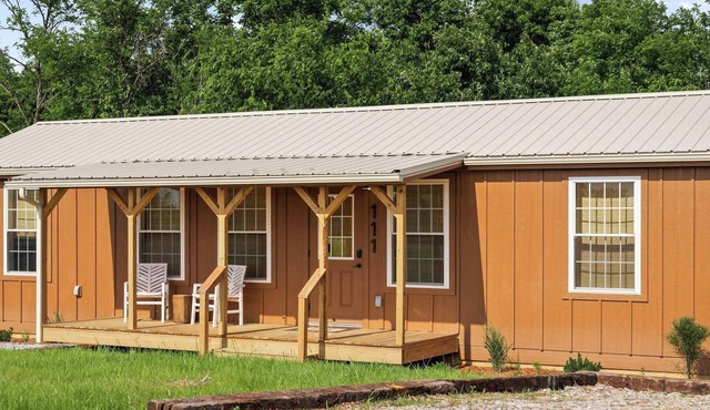 Lodge 111 at Eden Reserve—Safari Cabin Near Ark