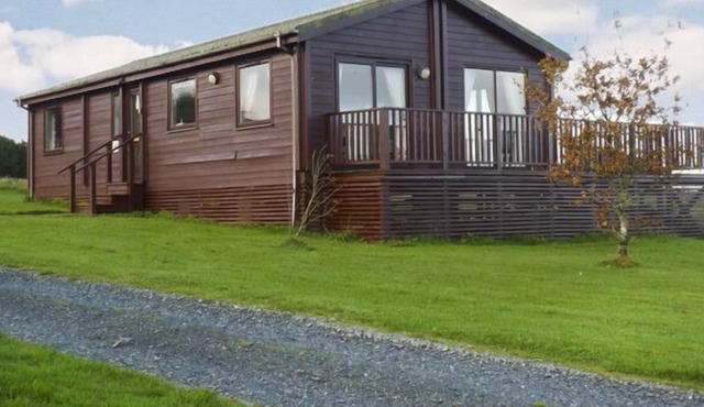 LODGE 48, family friendly, with a garden in Woolsery