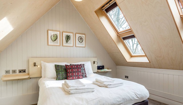 LODGE 9, family friendly, luxury holiday cottage in Corfe Castle