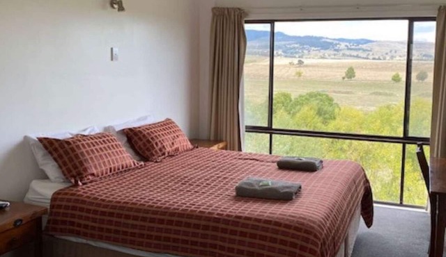 Lodge by the River - Studio 5