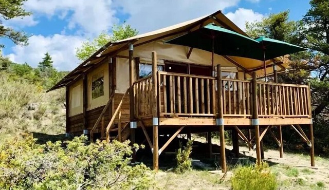 Lodge Comfort "Paillotte" 35m2 - 2 Schlafzimmer + Sanitär - überdachte Terrasse 5 Personen