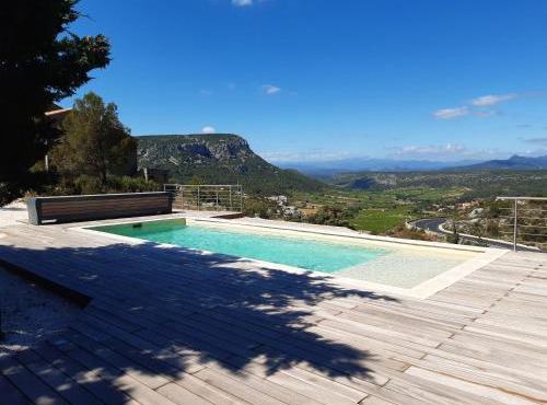Lodge d'Œnotourisme avec vue imprenable !