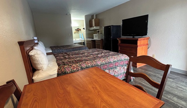 Lodge Inn Extended Stay