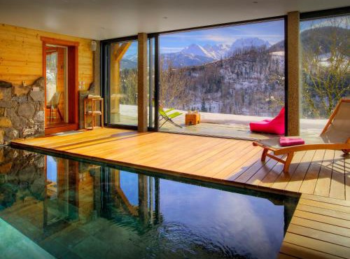 Lodge La Source - OVO Network