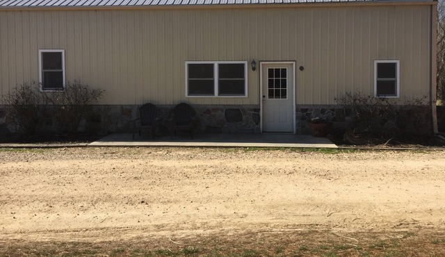Lodge nestled in the foothills of the Shawnee National Forest