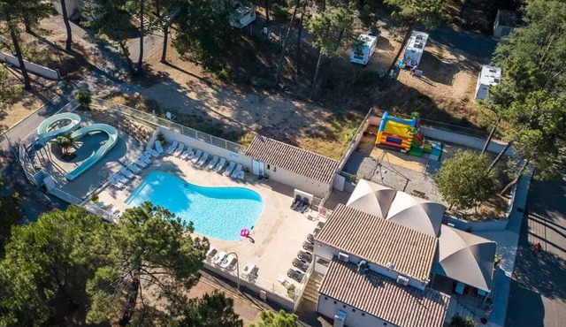 Lodge Prémium 4 persons 4 persons