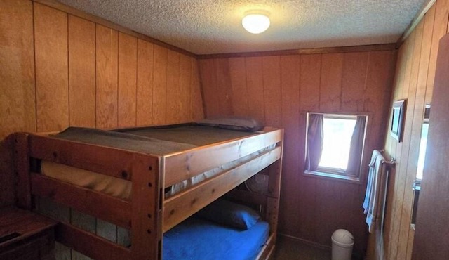 Lodge Room Twin Bunk (Room #7)