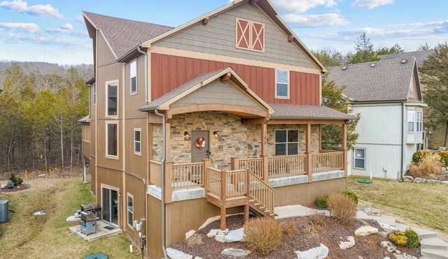 Lodge! Table Rock Lake! Near Branson Amenities!