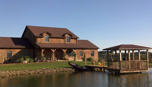 Lodge with 20+ miles of ATV trails