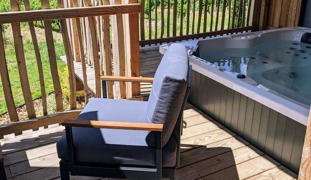 Lodges Avec spa Privatif en Dordogne