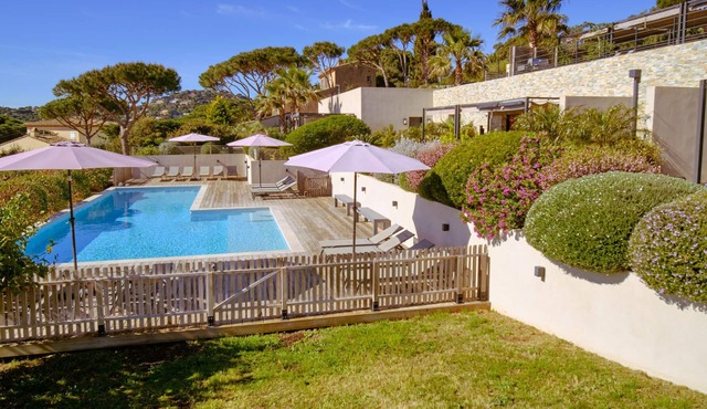 LODGES PANORAMIC SEA VIEW AT 400 M FROM THE BEACH HEATED HEATED SWIMMING POOL