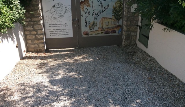 lodging for 2 people