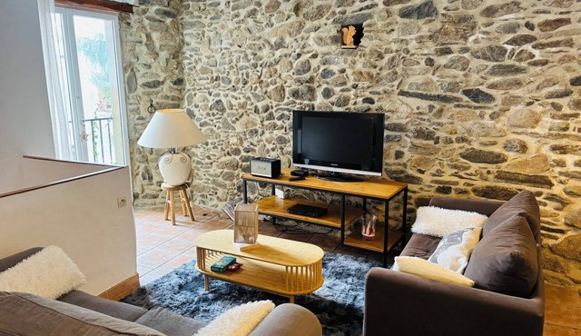 Lodging in the heart of Formiguères - Ski shuttle on foot