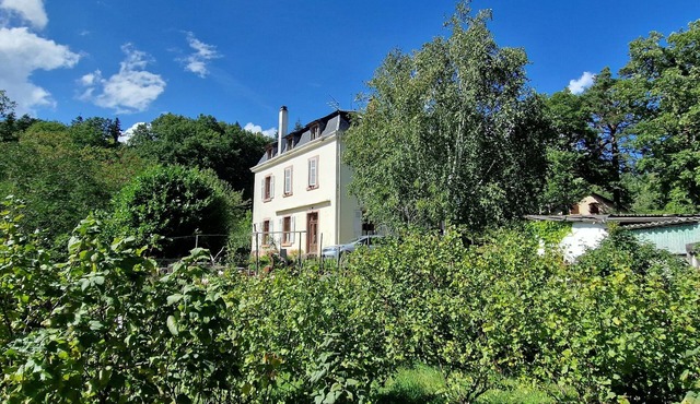 Lodging "Lilas" 105 m², 5-star, ground floor, wood-burning stove, 50 m² terrace