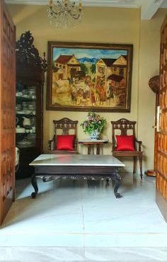 Loelyta Family Art House