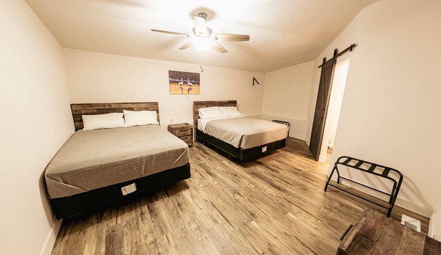 Loess Hills Lodge - Room 5