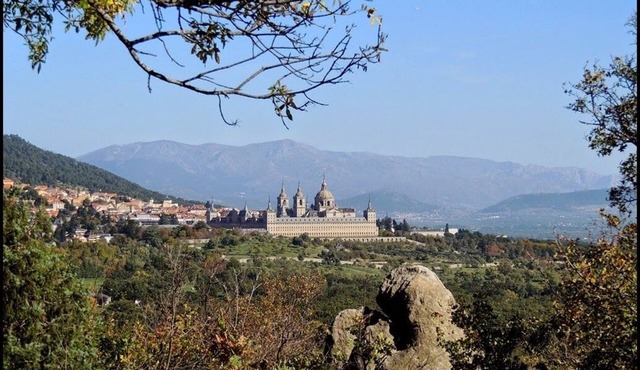 Loft of El Escorial. "Cultural tourism and activities in full nature".