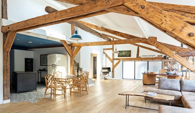 Loft à Lesprit Maison de Ville