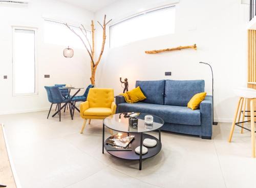 Loft 11 A