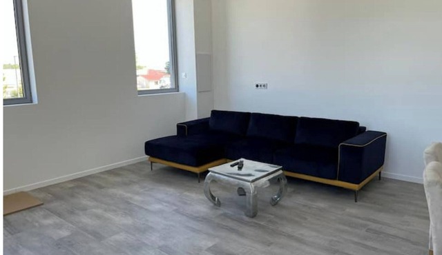 Loft 130 m2 Sans Voisinage Avec Parking Privé