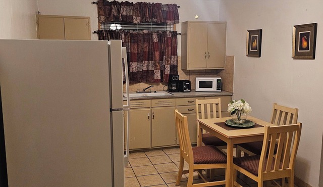 Loft 2 apartment with free cable and Wi-Fi