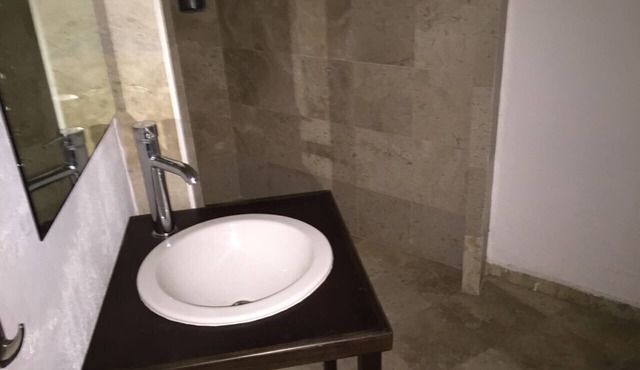 LOFT 2 PISOS CON TERRAZA .