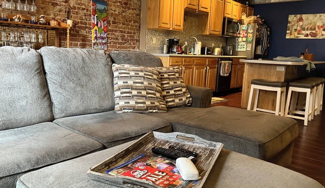 Loft 210: A Unique 2 bedroom Apartment in the Heart of the Bustling East Village