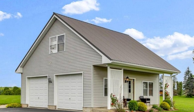 Loft 470-Ski Sawmill Next Door