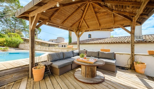 Loft 50m² au calme avec vue splendide piscine