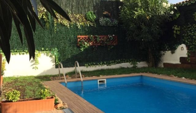 Loft, 62 m2 with swimming pool and private garden - ideal for families - 4 people - 2 beds