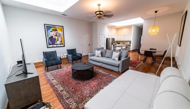 Loft A 12th street Skylight Loft A UPTOWN Ten MIN to Ft Benning