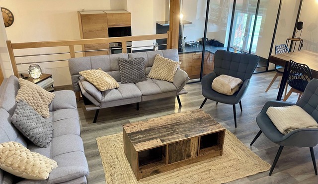 Loft and house 16people Terrace and garden