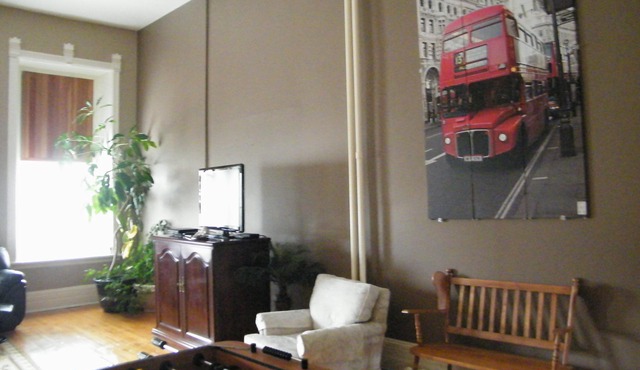 Loft Apartment, Down town core of Gananque